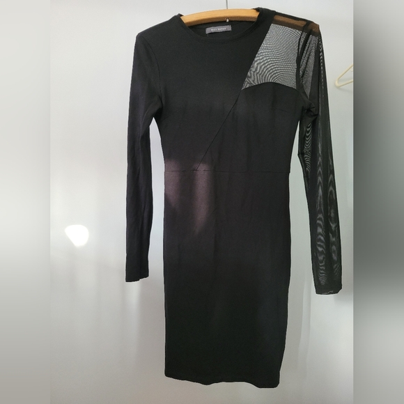 Suzy Shier Black Long Sleeve Dress - Picture 2 of 5